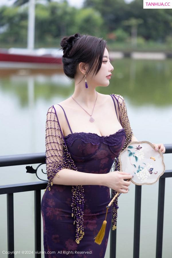 杨晨晨 sugar小甜心CC [XiuRen]高清写真图 2024.08.30 No.9092 杨晨晨Yome 丝袜美腿第8张图片